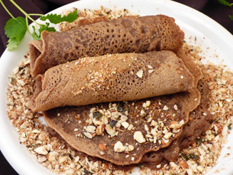 zöldbanán lisztes palacsinta magágyon recept bulkshop vegán plantbased növényi alapú zöldbanán lisztes palacsinta magágyon recept bulkshop vegán plantbased növényi alapú