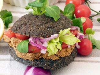 vegán halkrém banánvirágból és algából fekete zsömlével recept bulkshop plantbased vegán halkrém banánvirágból és algából fekete zsömlével recept bulkshop plantbased