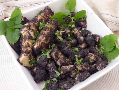 Makos Nudli Es Szilvas Derelye Zablisztbol Recept